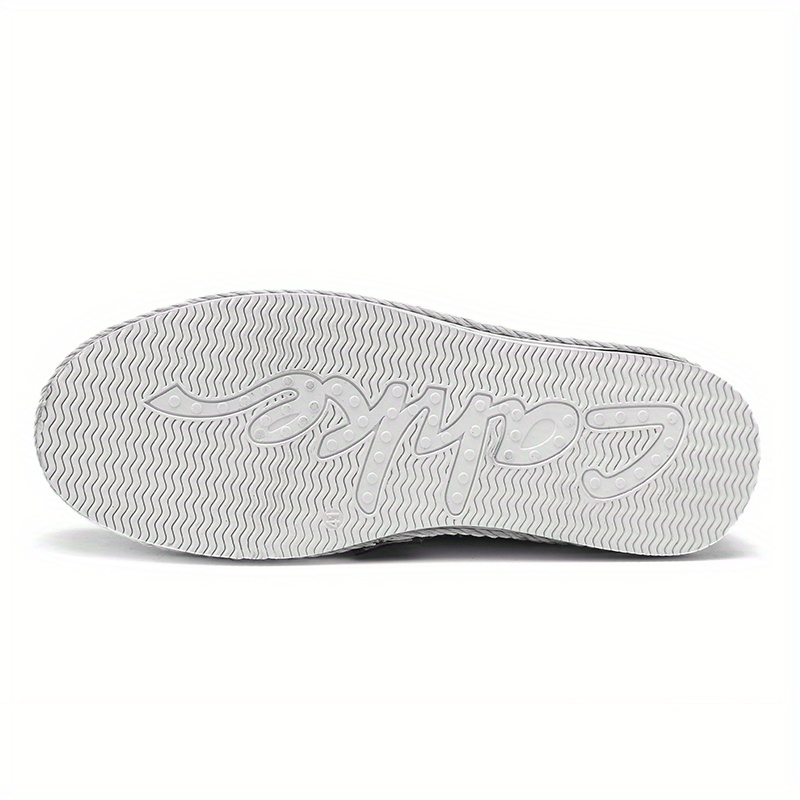 mens low top lace up canvas shoes fashion breathable skate shoes mens sneakers details 12