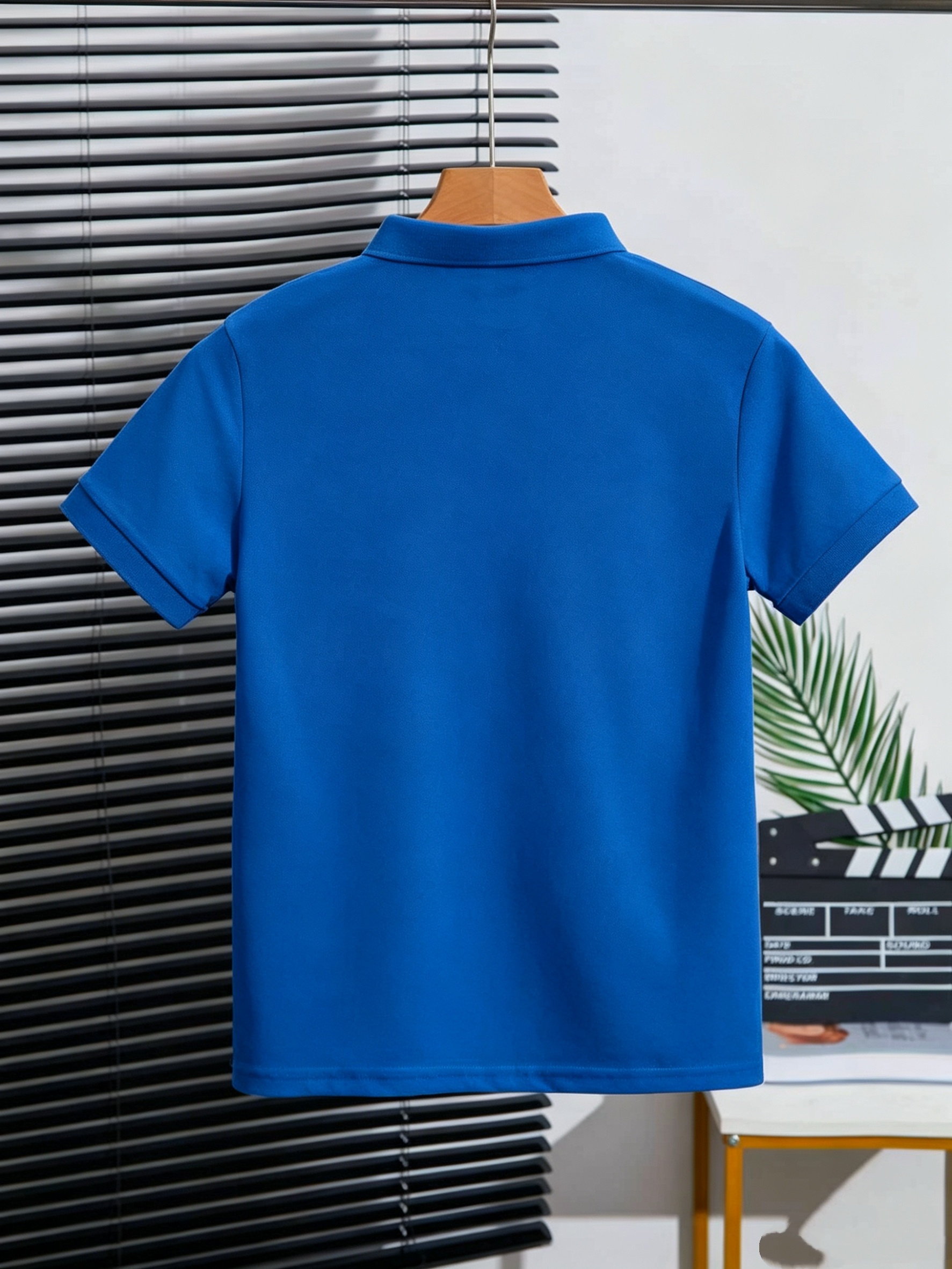 Summer! Solid Color Short-Sleeve Polo Shirt for Kids, Simple Label Design, Wrinkle-Resistant, Not Easily Deformed, Fresh and Breathable T-Shirt Top, Preppy Style, Boys' Daily Wear Lapel Shirt, Summer, Regular Fit