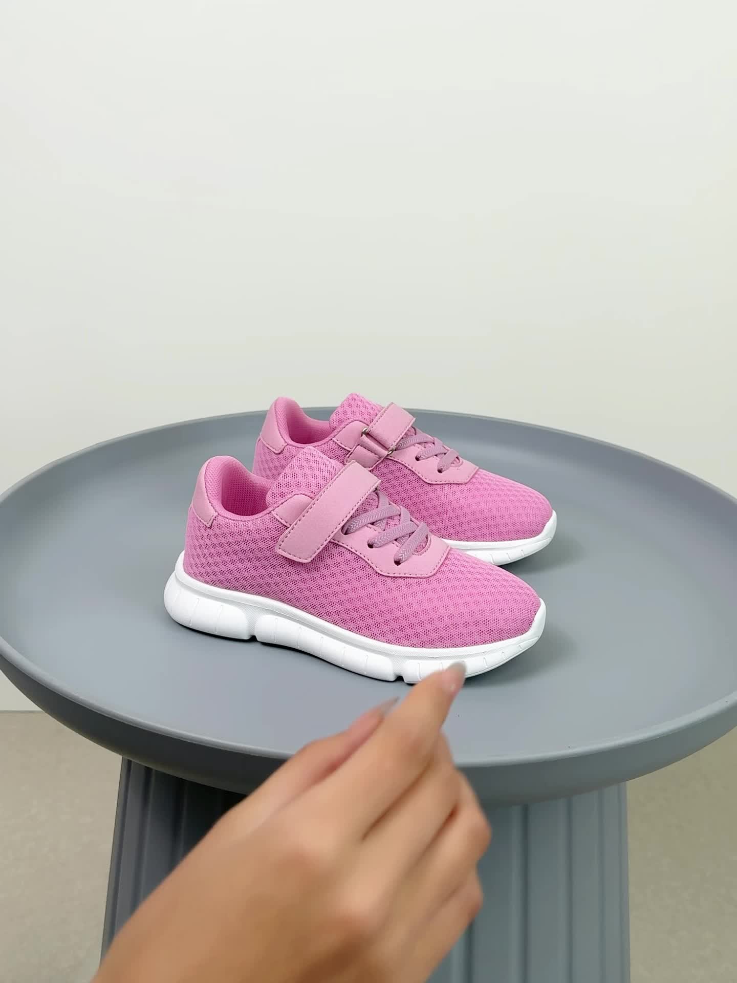 New Casual Sports Shoes, Unisex Low-Top Running Shoes for Boys And Girls, Easy Athletic Style with Hook-And-Loop Closure, Lightweight Design And Shock-Absorbing EVA Sole, Spring/Summer Breathable Walking Shoes, Suitable for Boys And Girls