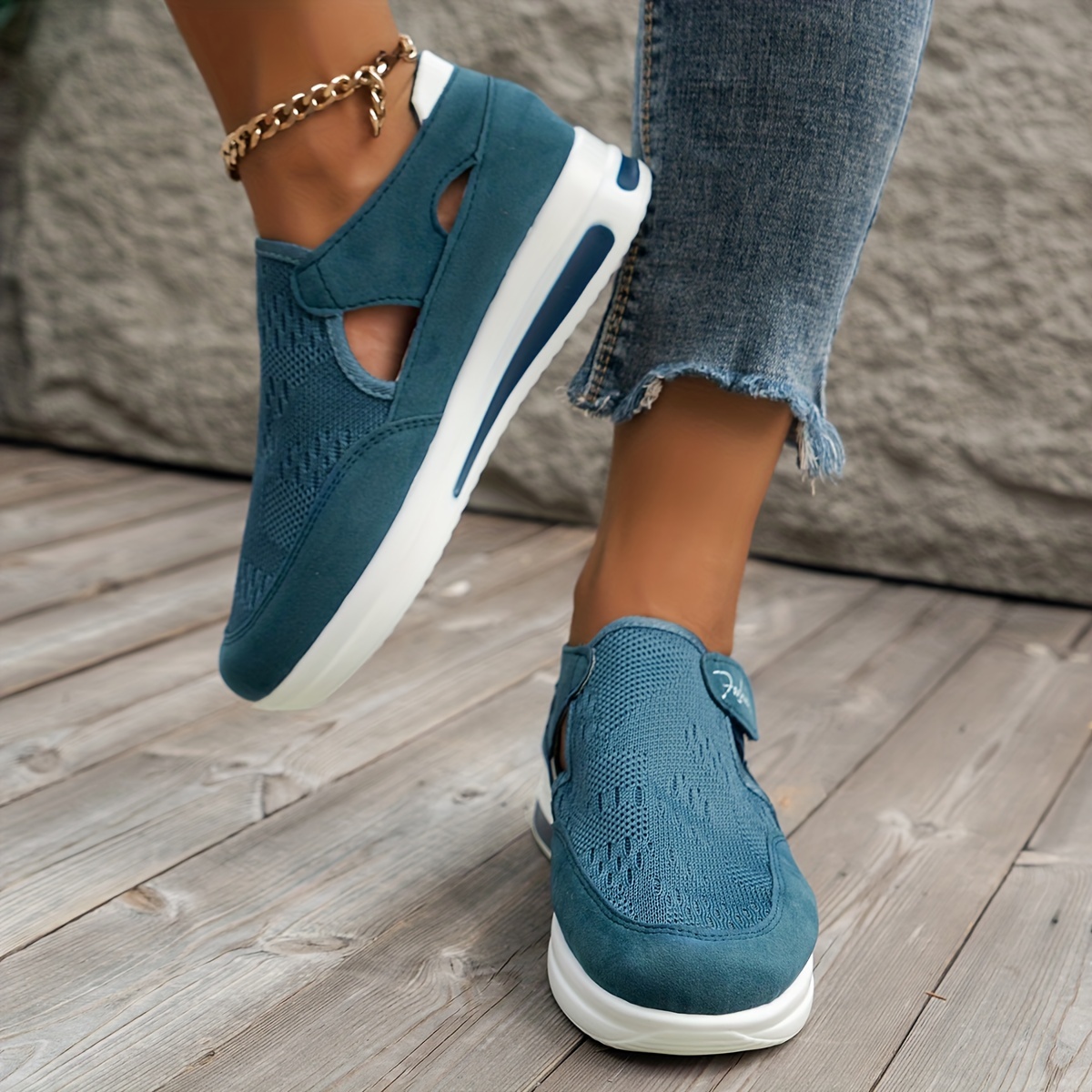 womens breathable mesh sneakers casual low top outdoor shoes womens comfortable shoes details 1