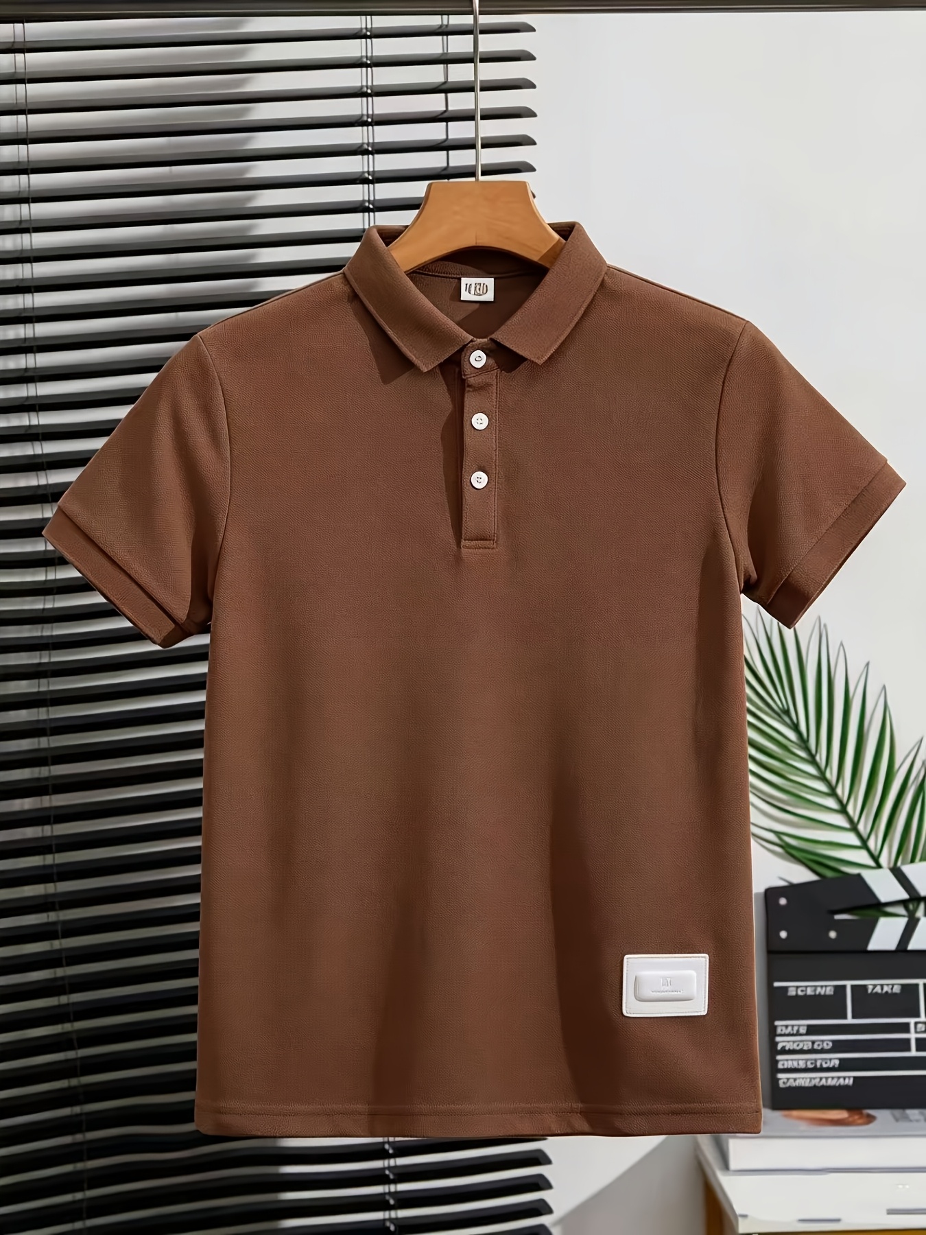 Summer! Solid Color Short-Sleeve Polo Shirt for Kids, Simple Label Design, Wrinkle-Resistant, Not Easily Deformed, Fresh and Breathable T-Shirt Top, Preppy Style, Boys' Daily Wear Lapel Shirt, Summer, Regular Fit