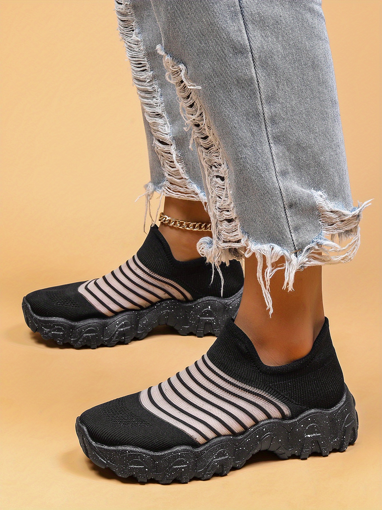 womens mesh panel sock sneakers slip on low top round toe breathable flatform shoes outdoor comfy sporty shoes details 4