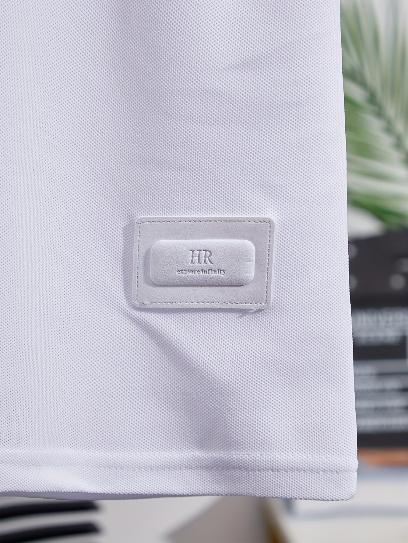 Summer! Solid Color Short-Sleeve Polo Shirt for Kids, Simple Label Design, Wrinkle-Resistant, Not Easily Deformed, Fresh and Breathable T-Shirt Top, Preppy Style, Boys' Daily Wear Lapel Shirt, Summer, Regular Fit