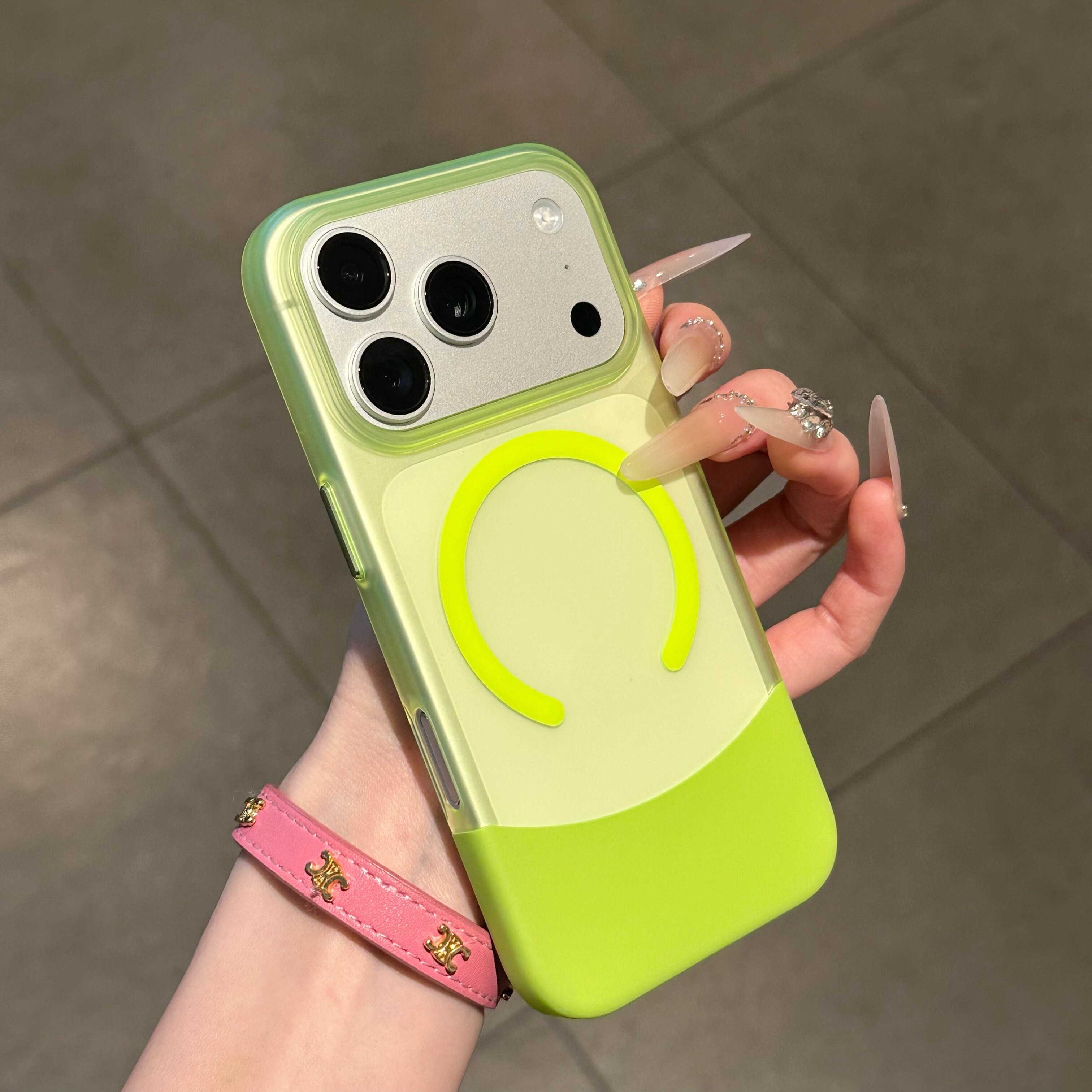 IPhone系列 高級感磨砂膚感上下拼接Magsafe磁吸手機殼