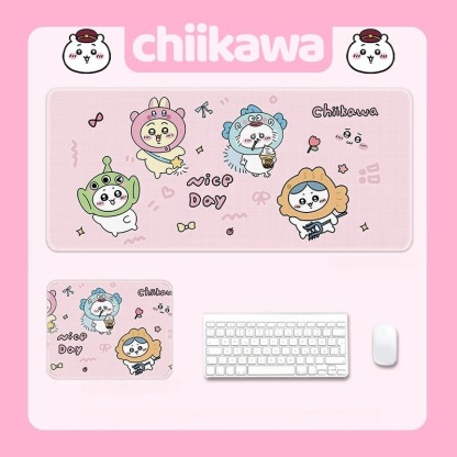 Chiikawa吉伊卡哇 主題桌墊 布質滑鼠墊