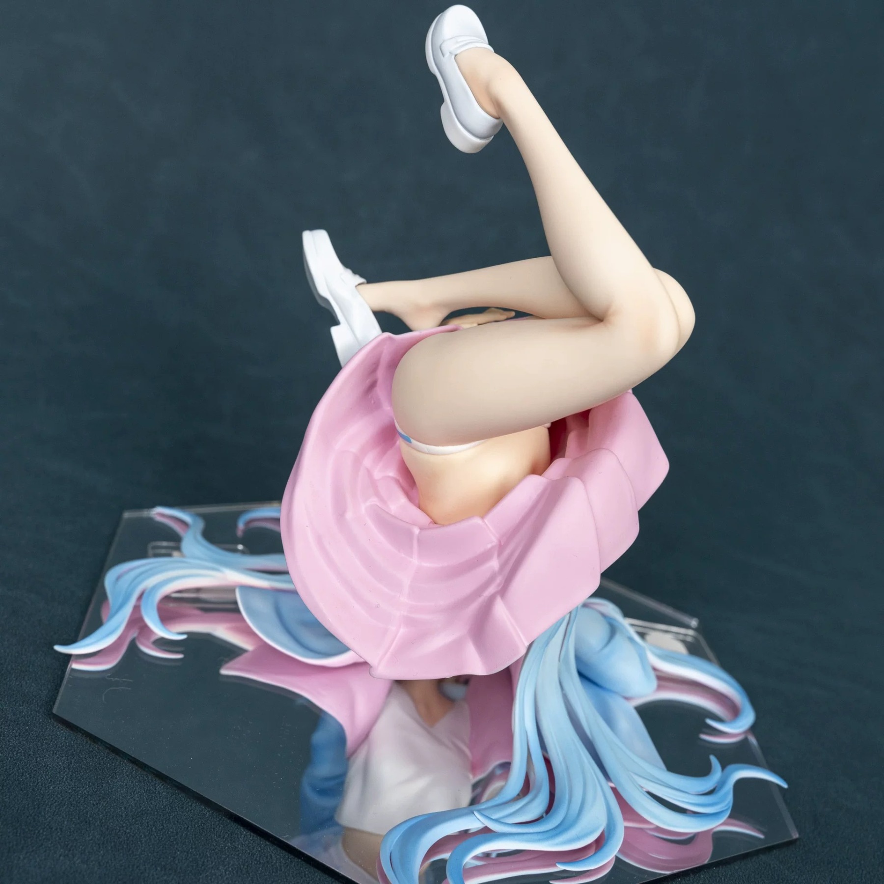 蔚藍檔案 普拉娜 旋轉鎖定