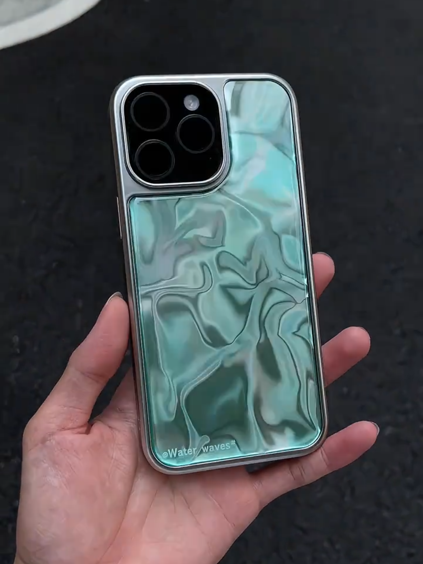 渲染淺藍電鍍邊框手機殼