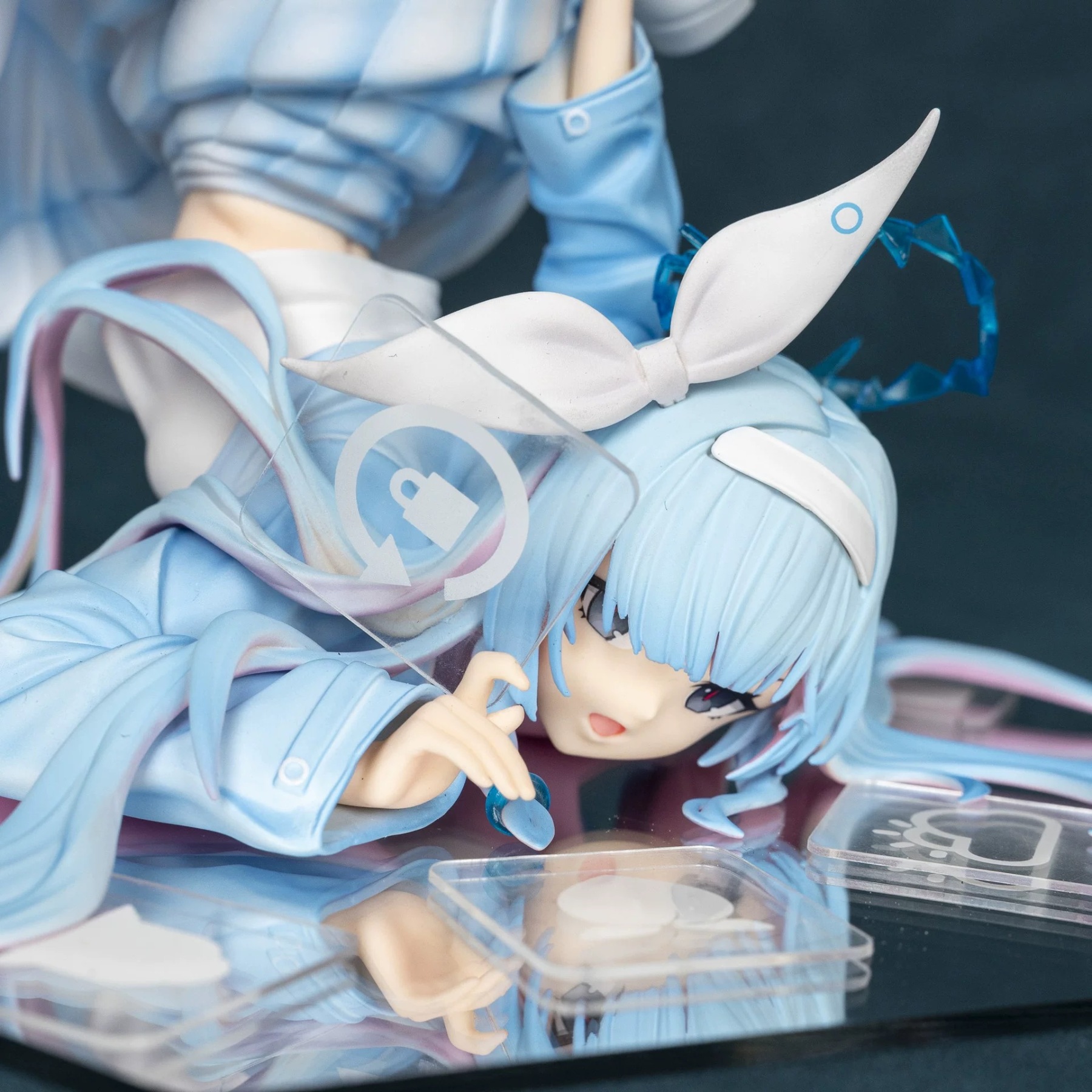 蔚藍檔案 普拉娜 旋轉鎖定