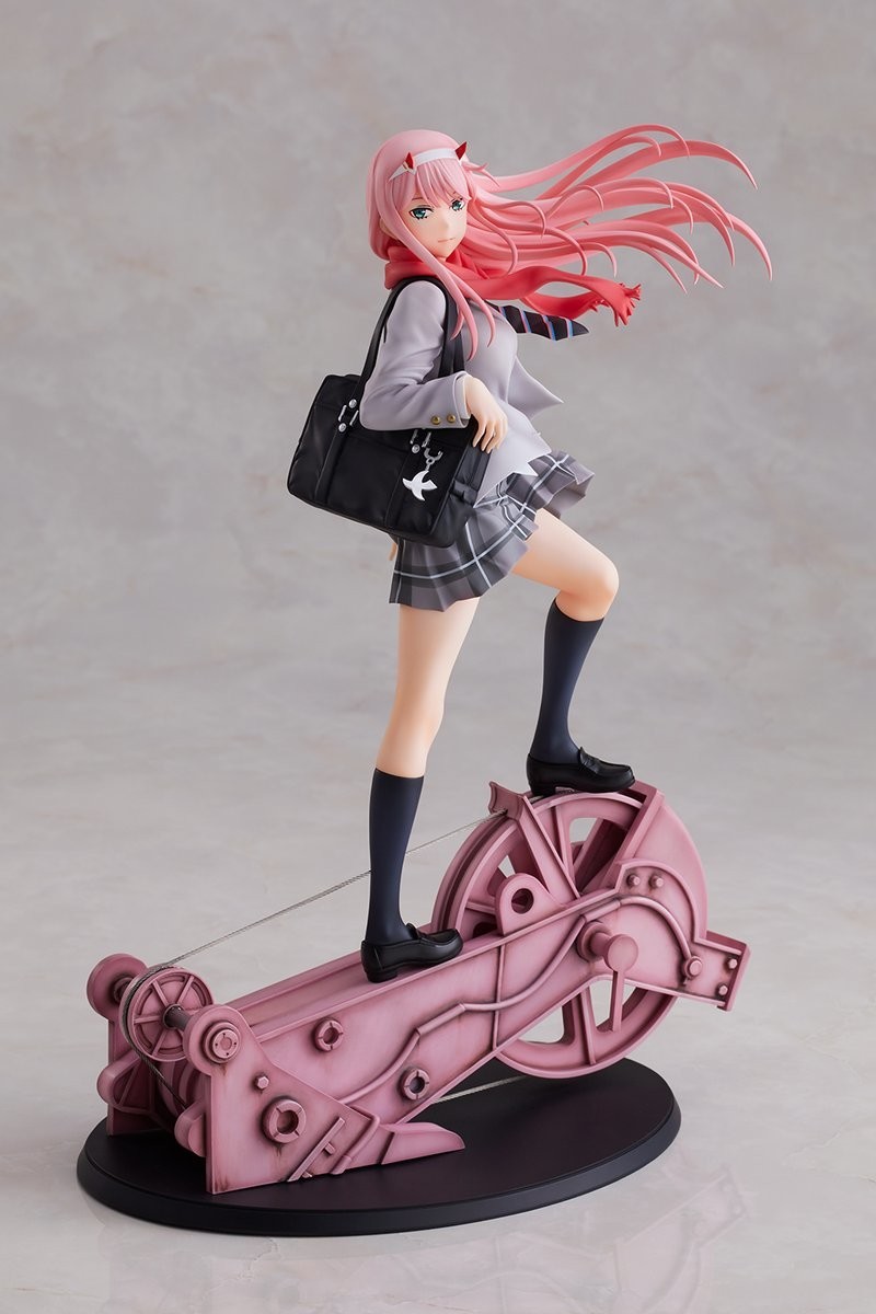 DARLING in the FRANXX 零二 校服