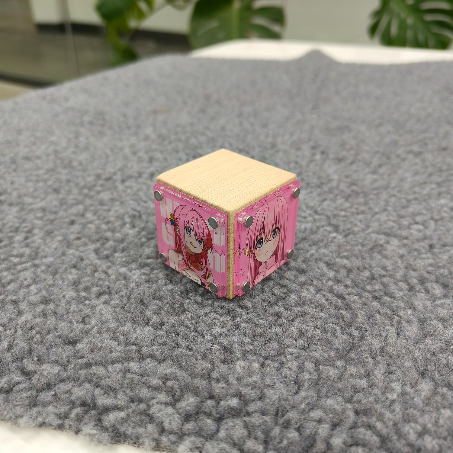 Look up 孤獨搖滾 靠肩公仔Q版手辦 磁吸底座