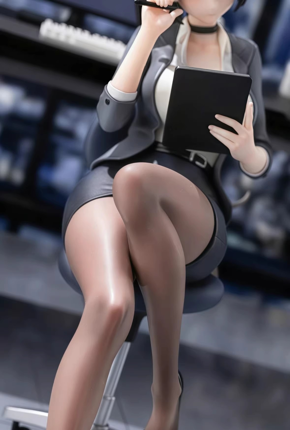 碧藍航線Anigame高雄獒辦公室OL制服坐姿擺件1/6