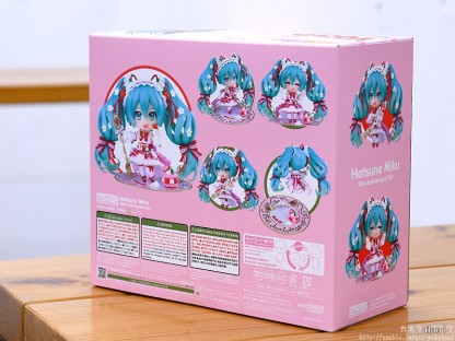 黏土人#1939 初音未來 15周年紀念版