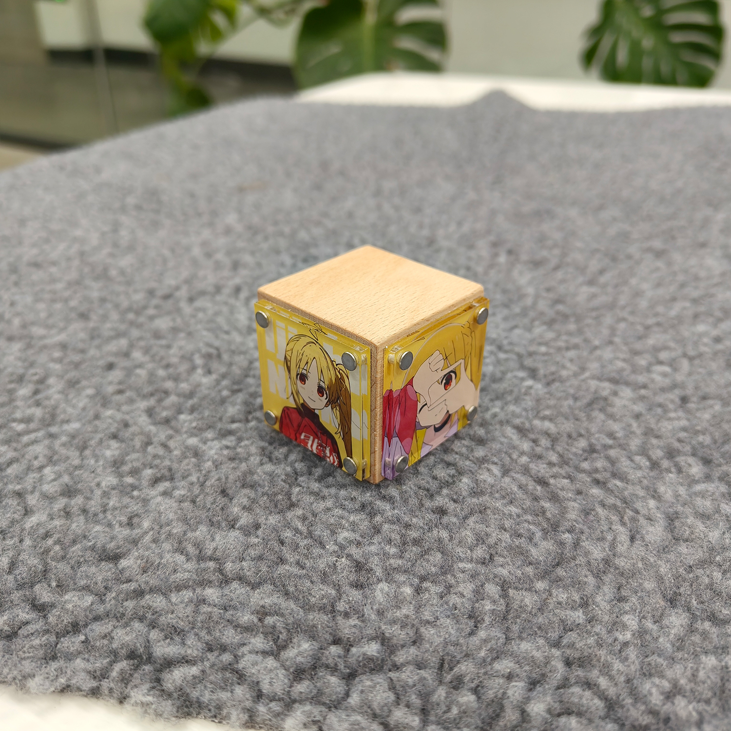 Look up 孤獨搖滾 靠肩公仔Q版手辦 磁吸底座