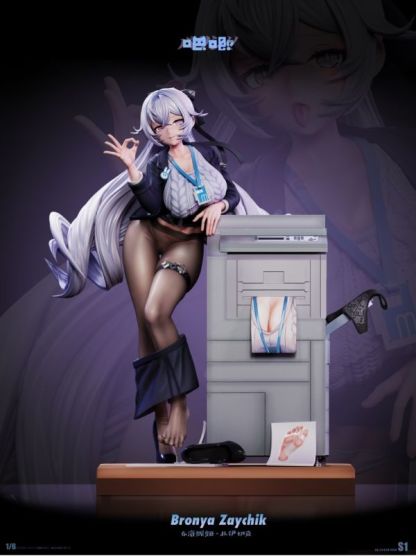 【預購】吧唧バッジ!!-OL鴨鴨 布洛妮婭