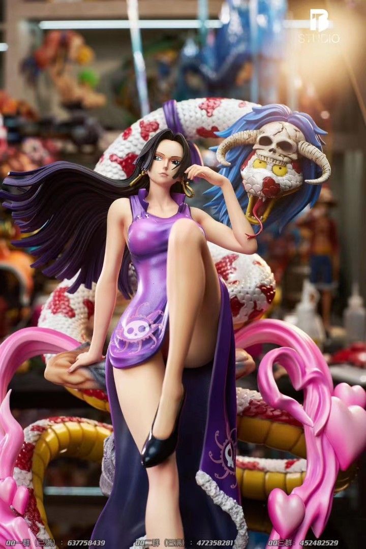 BT 海賊王 坐姿七武海(第八彈)女帝 波雅.漢庫克