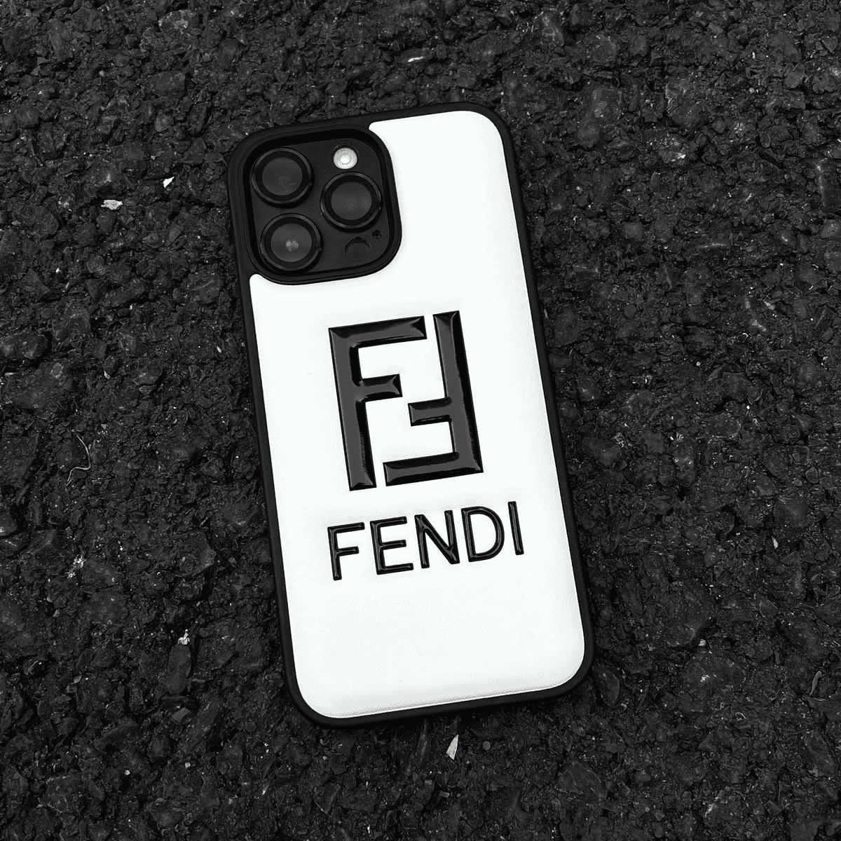 Fendi皮質磨砂全包手機殼