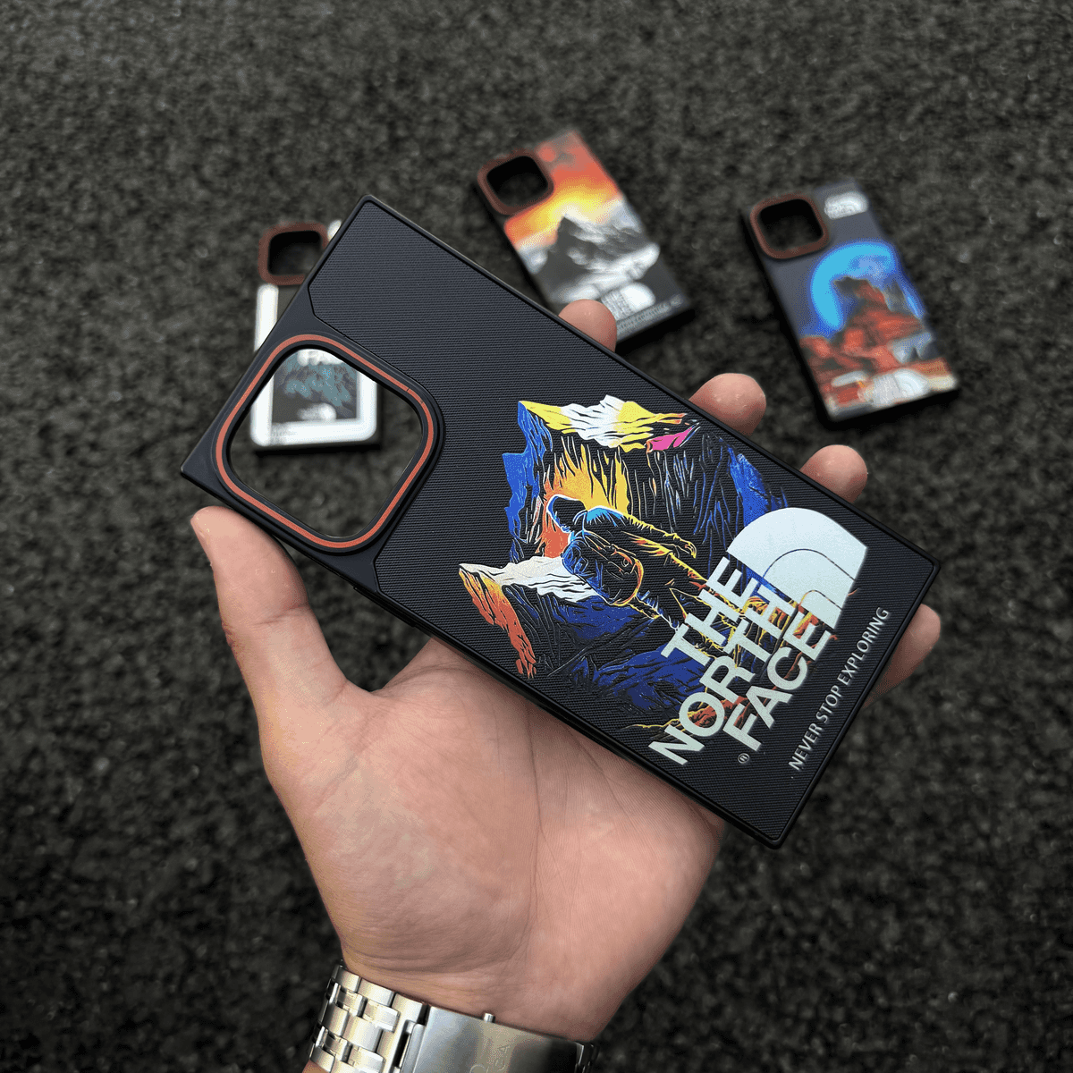 潮牌漸變方形磁吸手機殼