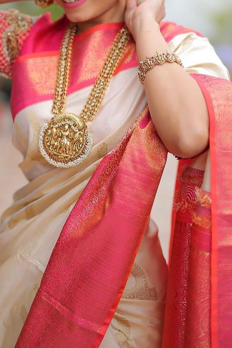 Aesthetic Look Silk saree with Blouse