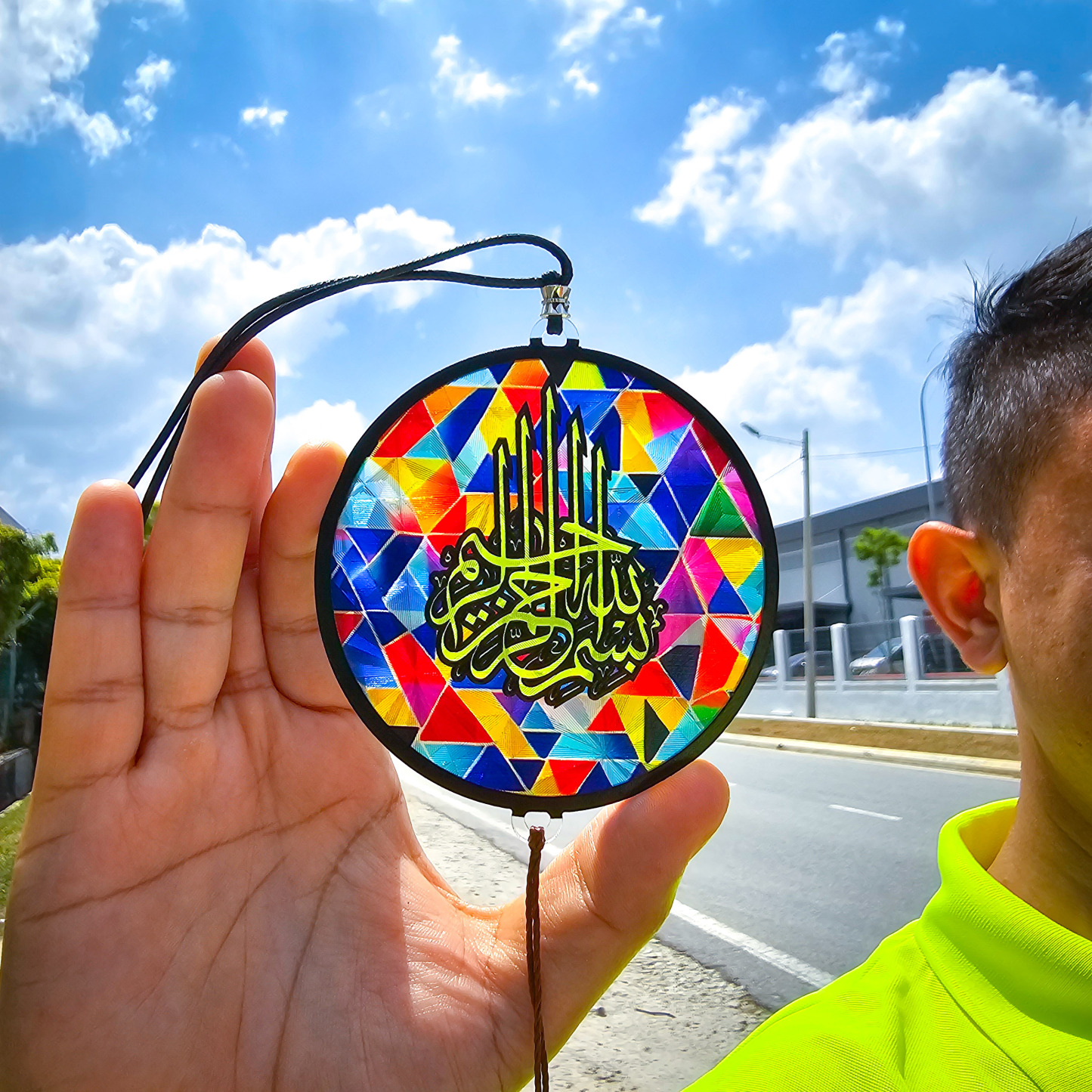 FARSI CAR HANGING 3D Khat Cantum