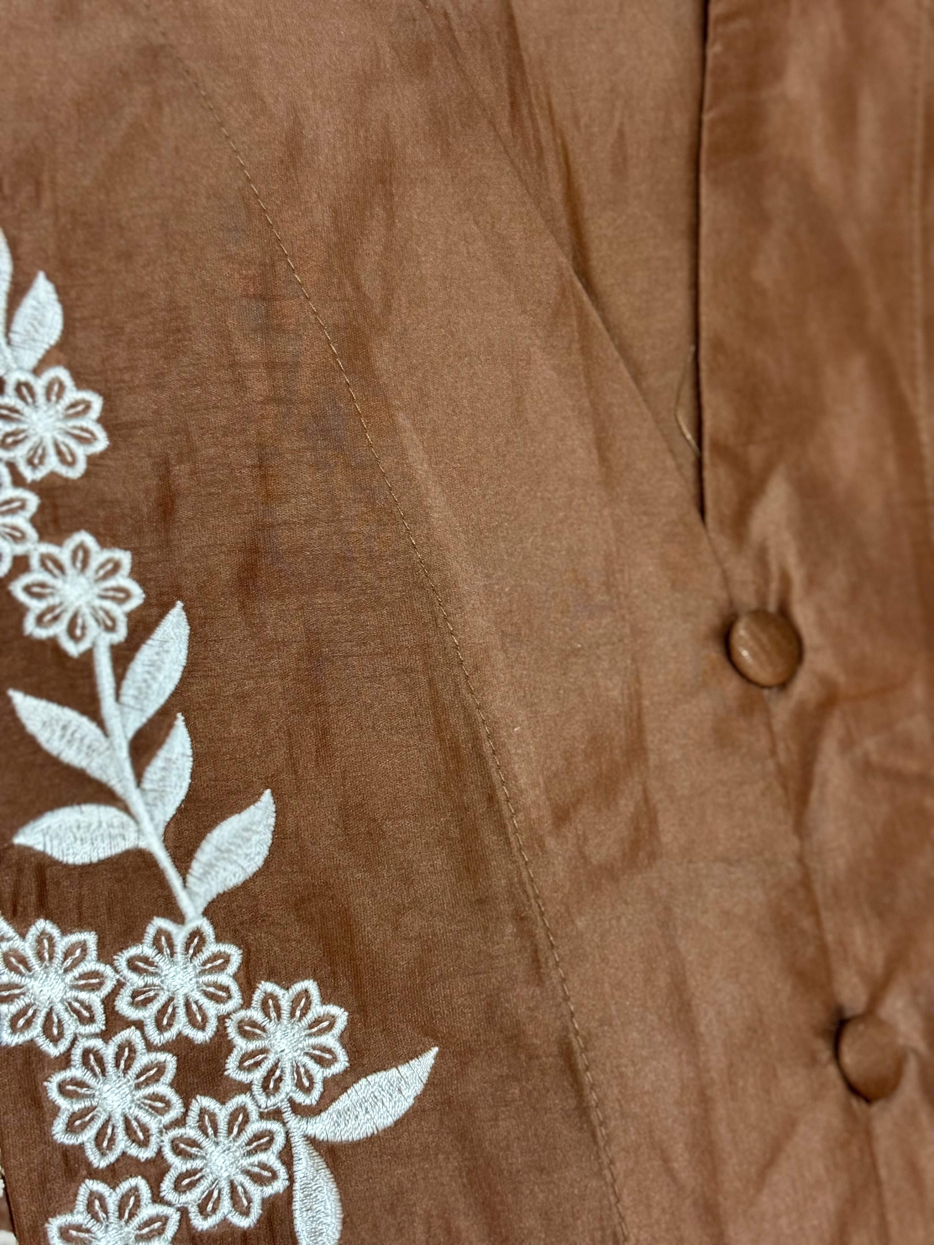 LIORA Embroidery Long Top