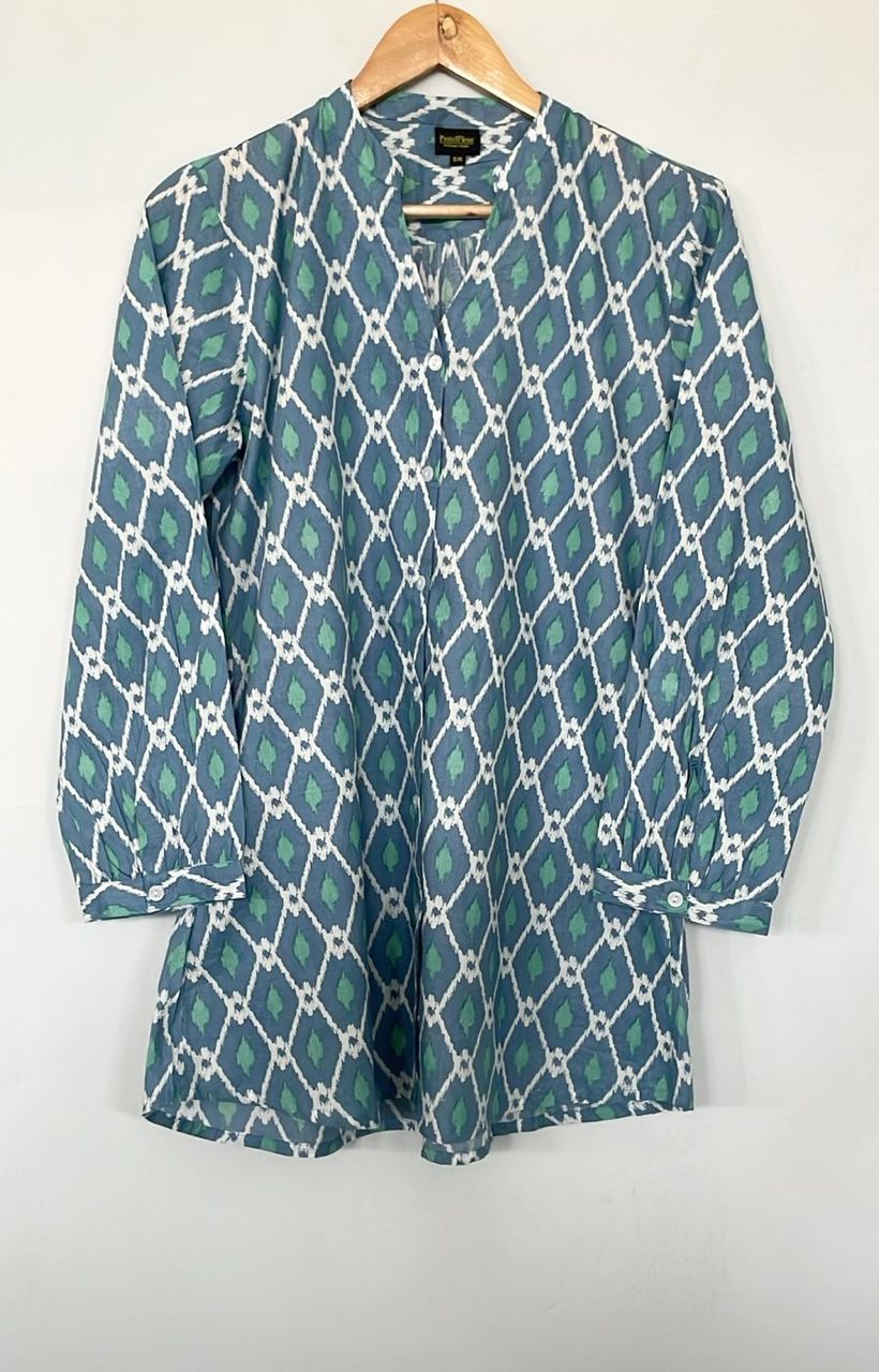 NEW ARRIVAL - V-NECK TOP