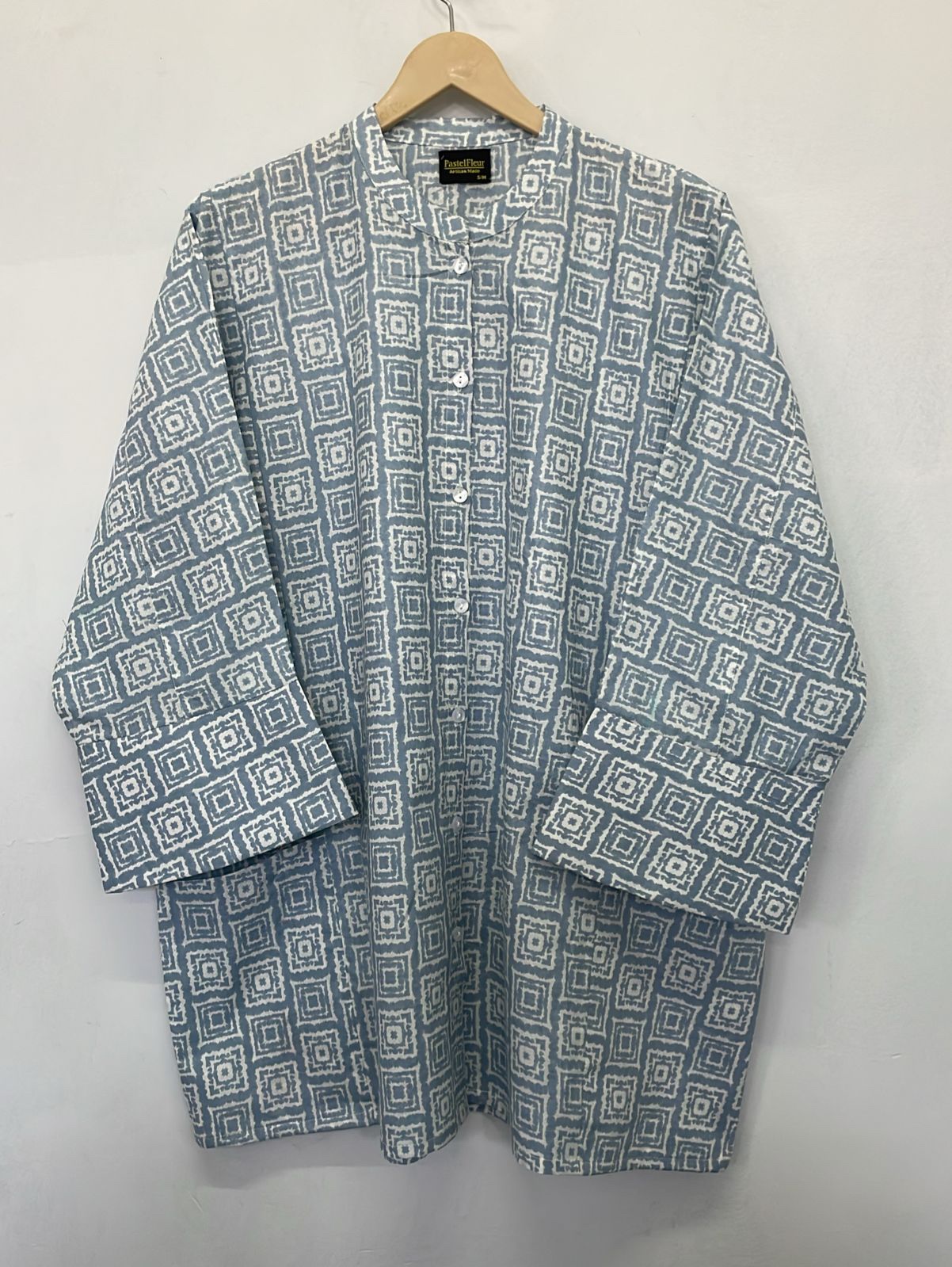 NEW ARRIVAL : OVERSIZED TOP