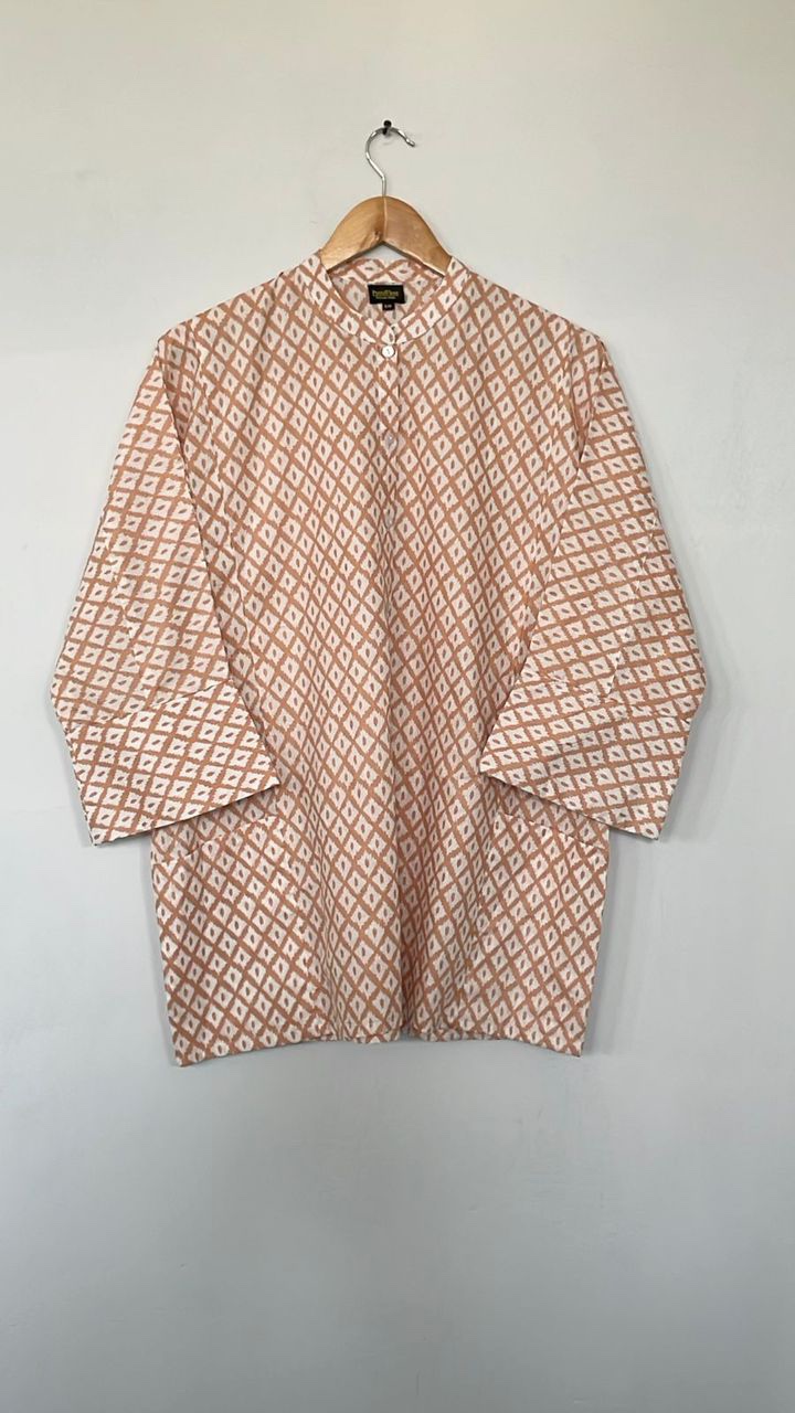NEW ARRIVAL - OVERSIZED TOP