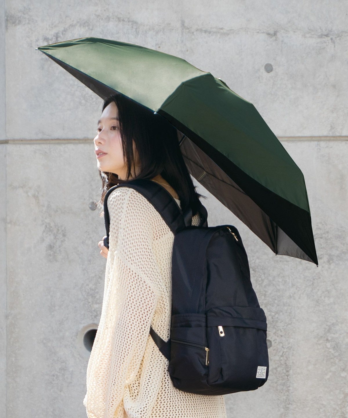 MC｜【BACK PROTECT MINI 18cm】UPF50+・100%UV CUT・COOLING Foldable Parasol — Green x Black (Dia:88cm) (230g)