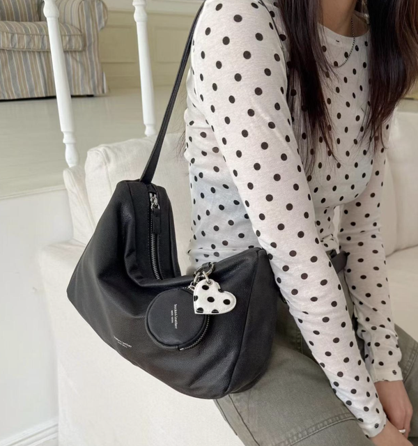 D1 | Vintage Oversized Carryall