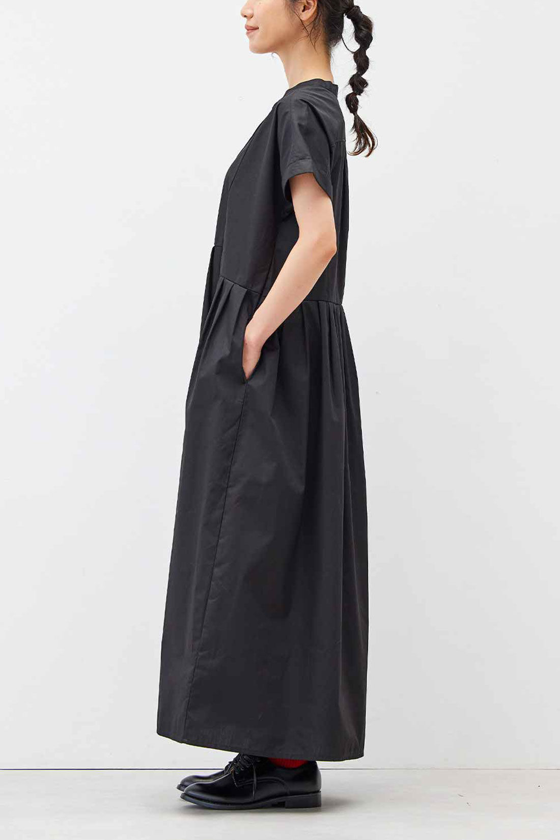 A1｜Leg-Lengthening Dress - Black