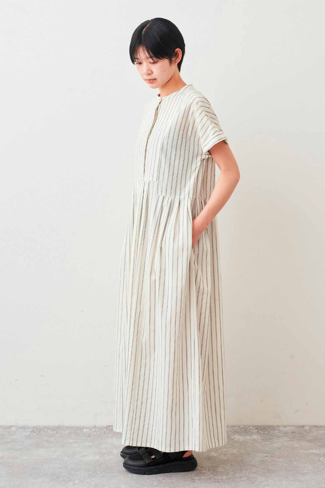 A2｜Leg-Lengthening Dress - White