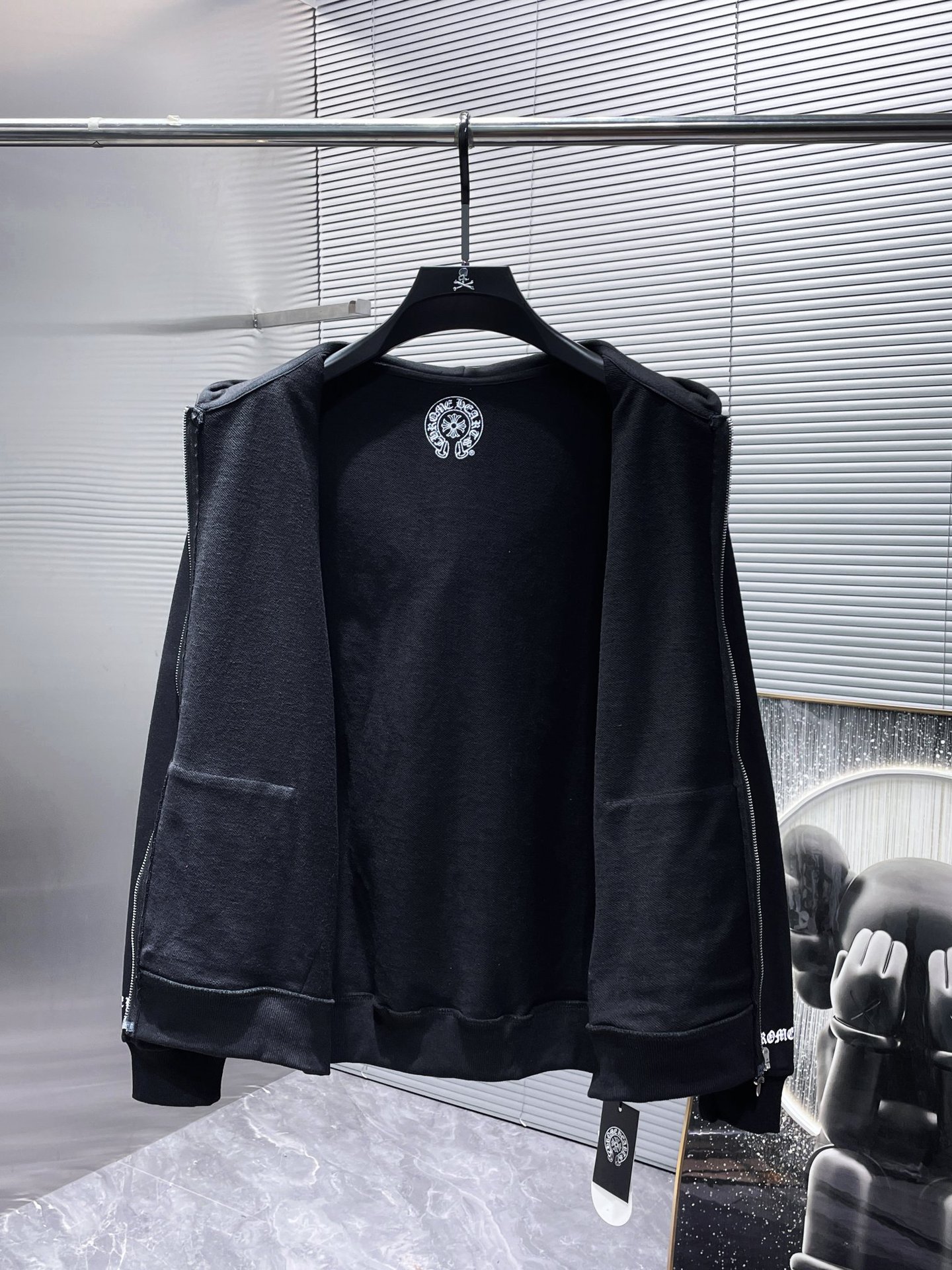 Chrome Hearts クロムハーツ   CH ASP ホースシュー パーカー メンズ レディース スウェット 男女兼用 2色兼用 レディース メンズ 