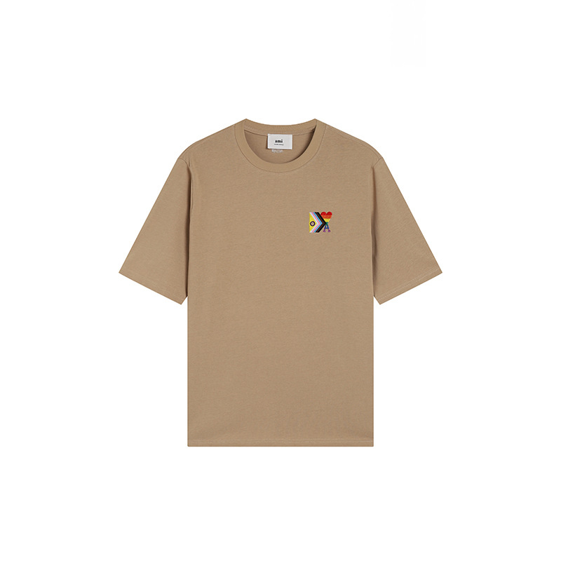 アミ・パリス  ハートロゴ 半袖Tシャツ MTS004 