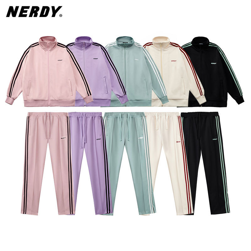 [ NERDY ]★韓国人気★WOMEN'S CROP HALF ZIP-UP SET NERDY ]☆韓国人気☆WOMEN'S NY CROP SWEAT ZIP-UP SET