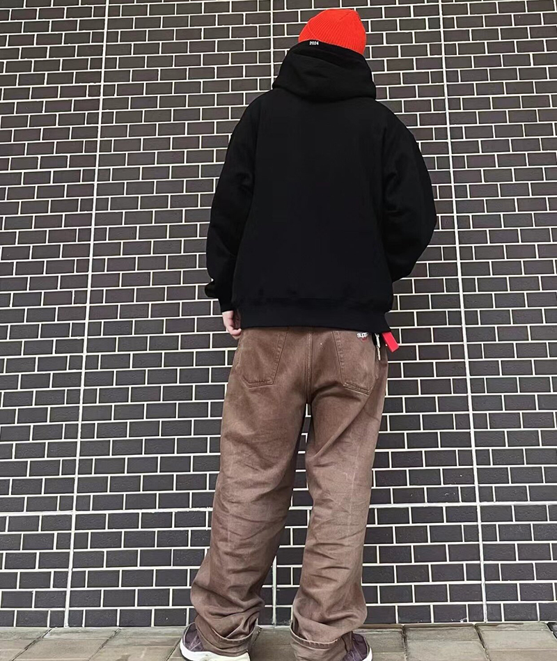 Supreme   シュプリーム   軽やかな素材のフード付きパーカー  2色兼用 男女兼用 レディース メンズ    E564