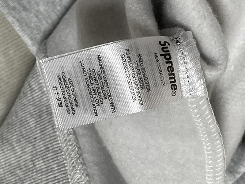 Supreme   シュプリーム   ベーシックなフード付きスウェットシャツ  2色兼用 男女兼用 レディース メンズ    E570