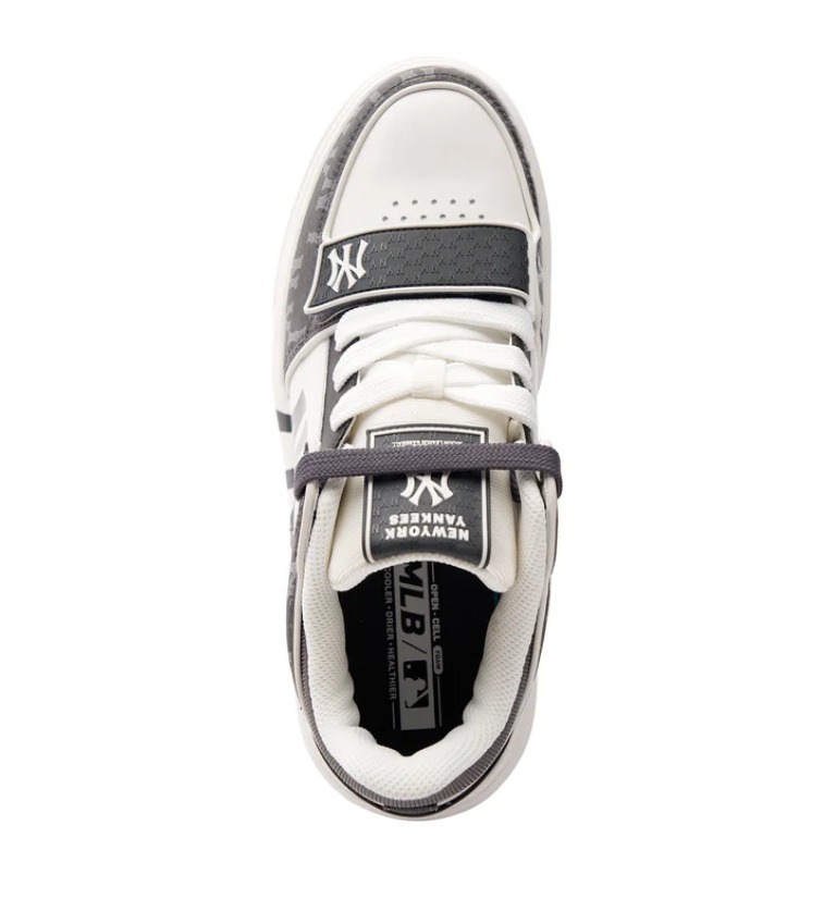 エムエルビーコリア  新作 CHUNKY Liner Mid 厚底スニーカー