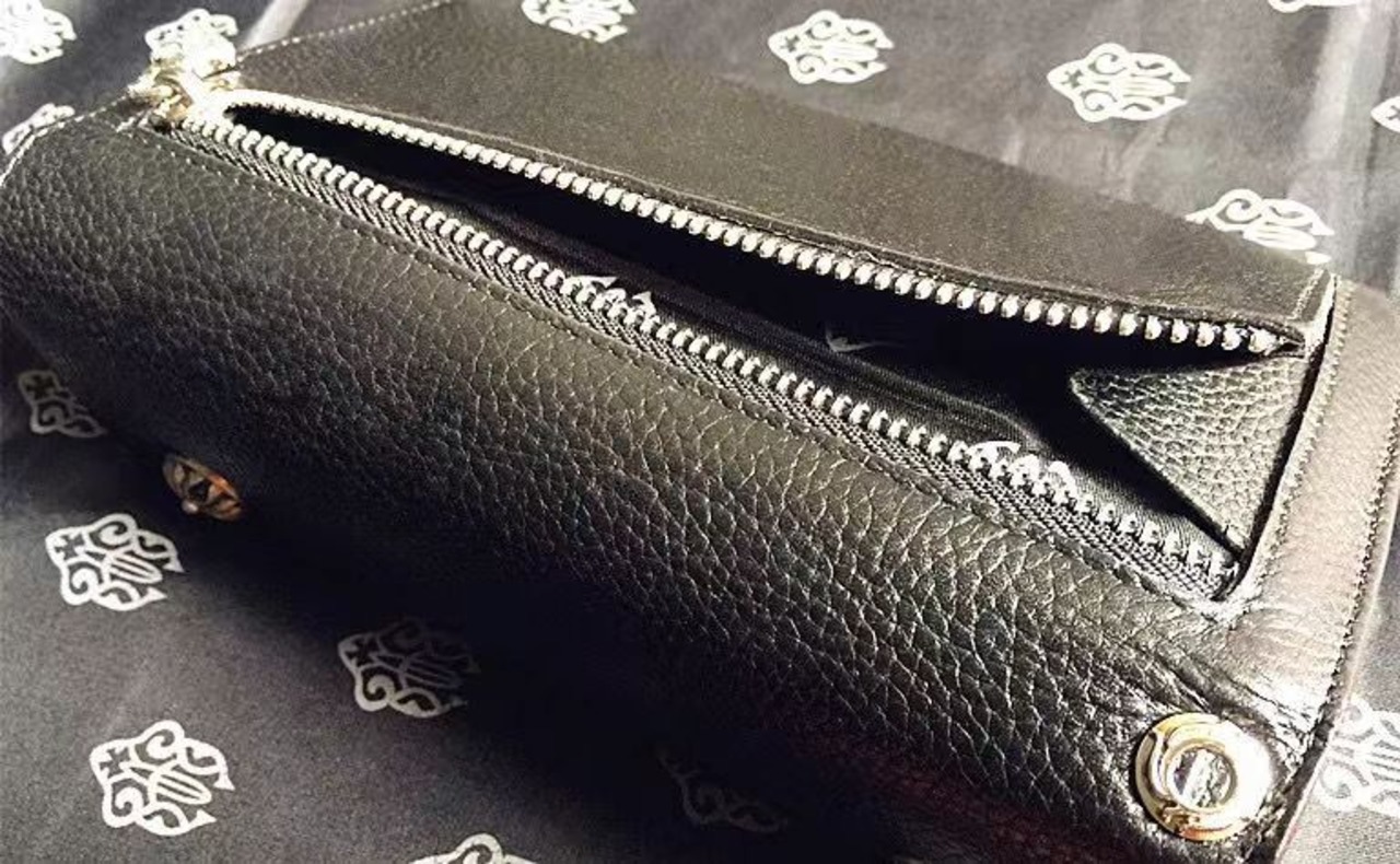 Chrome Hearts クロムハーツ ウェーブ ウォレット クロスボタン