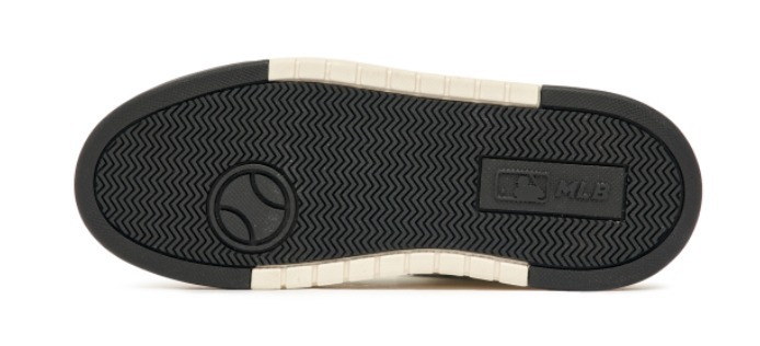 エムエルビーコリア  新作 CHUNKY Liner Mid 厚底スニーカー