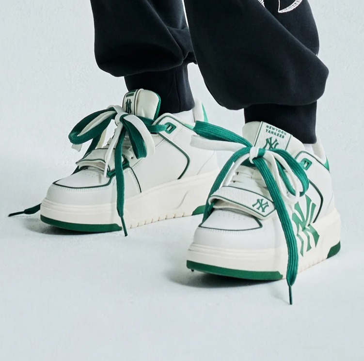 エムエルビーコリア  新作 CHUNKY Liner Mid 厚底スニーカー