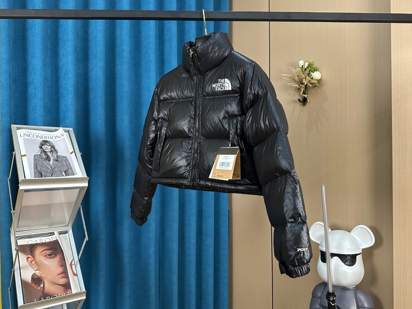 ザ・ノース・フェイス Jacket Down Jacket 3色兼用 レディース ヌプシ ジャケット コート ダウン ダウンジャケット ケンダル・ジェンナー Kendall Jenner