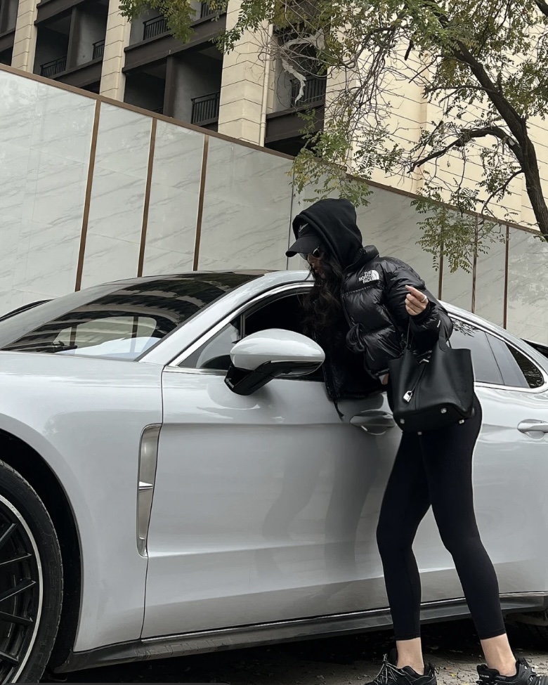 ザ・ノース・フェイス Jacket Down Jacket 3色兼用 レディース ヌプシ ジャケット コート ダウン ダウンジャケット ケンダル・ジェンナー Kendall Jenner