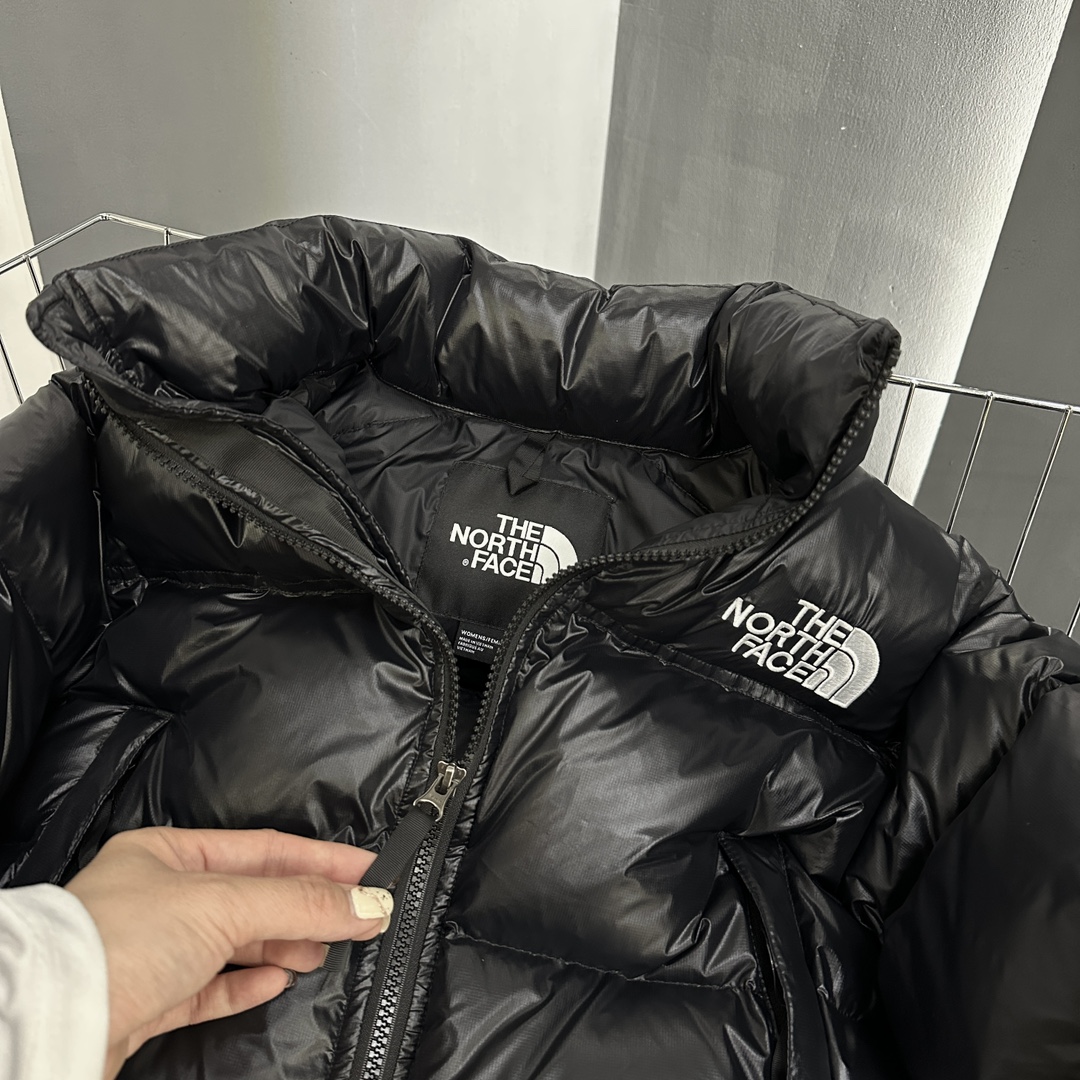 ザ・ノース・フェイス Jacket Down Jacket 3色兼用 レディース ヌプシ ジャケット コート ダウン ダウンジャケット ケンダル・ジェンナー Kendall Jenner