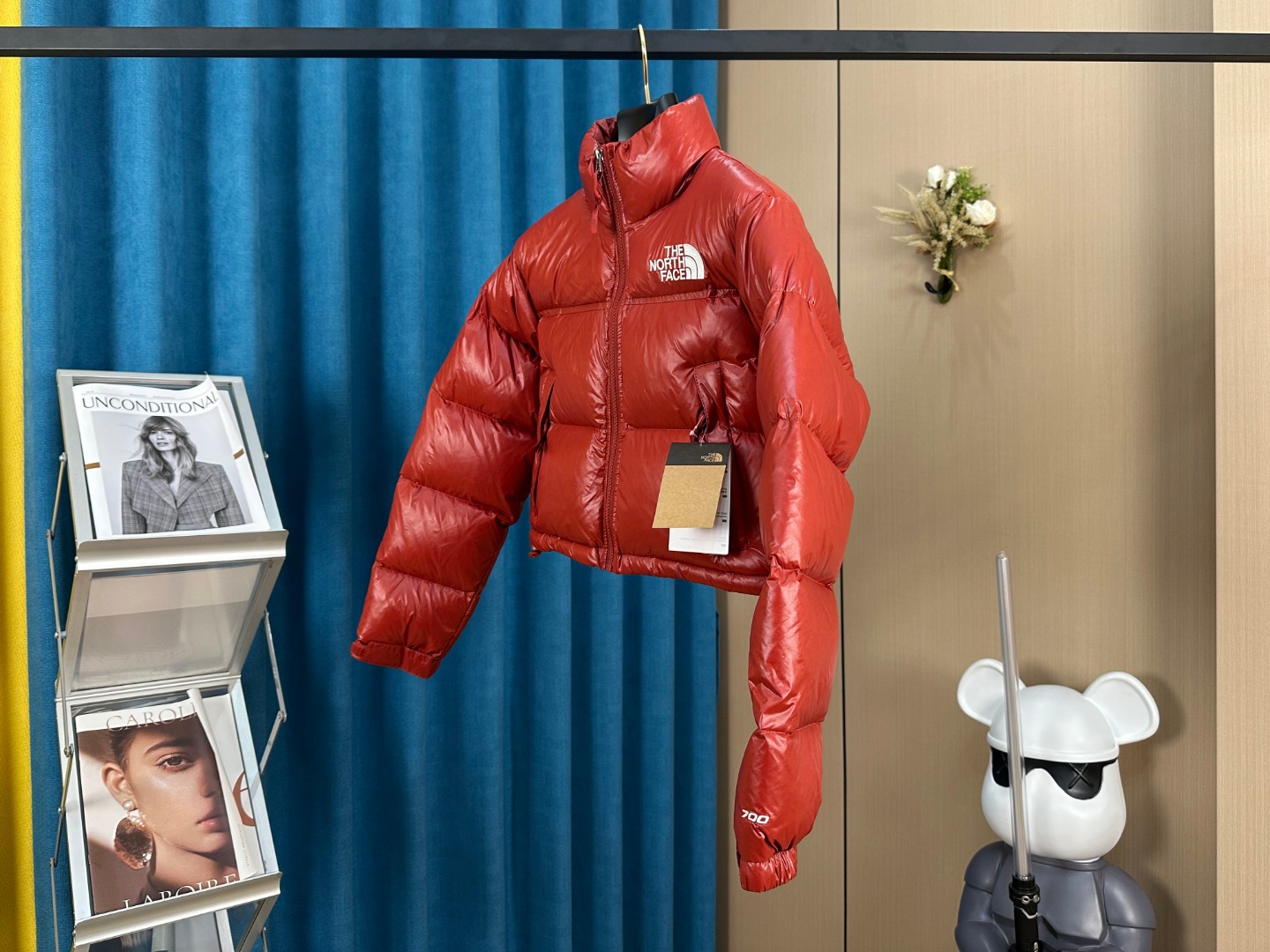 ザ・ノース・フェイス Jacket Down Jacket 3色兼用 レディース ヌプシ ジャケット コート ダウン ダウンジャケット ケンダル・ジェンナー Kendall Jenner