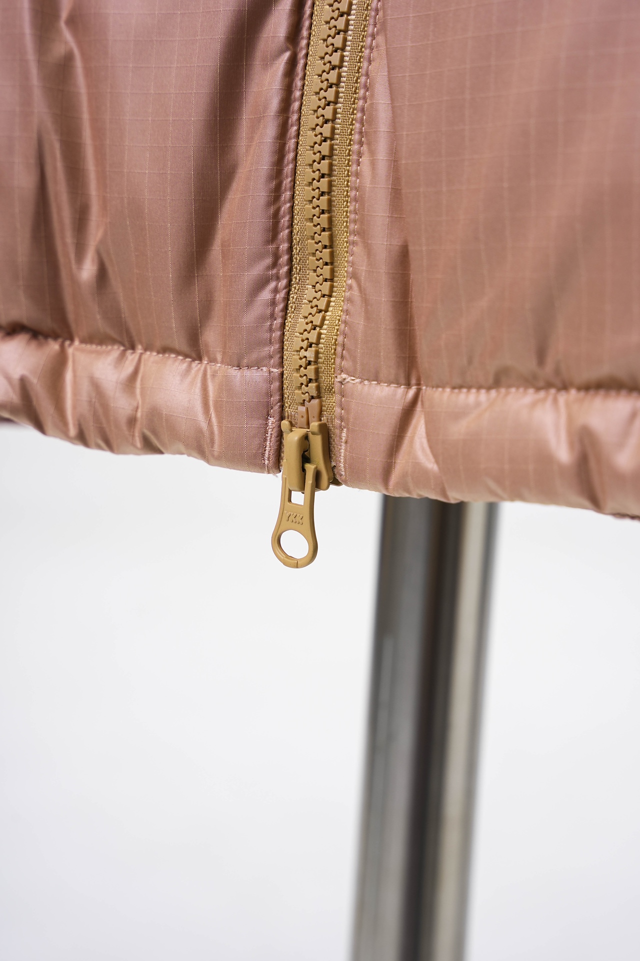 ザ・ノース・フェイス W'S Novelty Nuptse Down Jacket Se チョン・ソミ Jeon Somi 4色兼用 レディース ヌプシ ジャケット コート ダウン ダウンジャケット