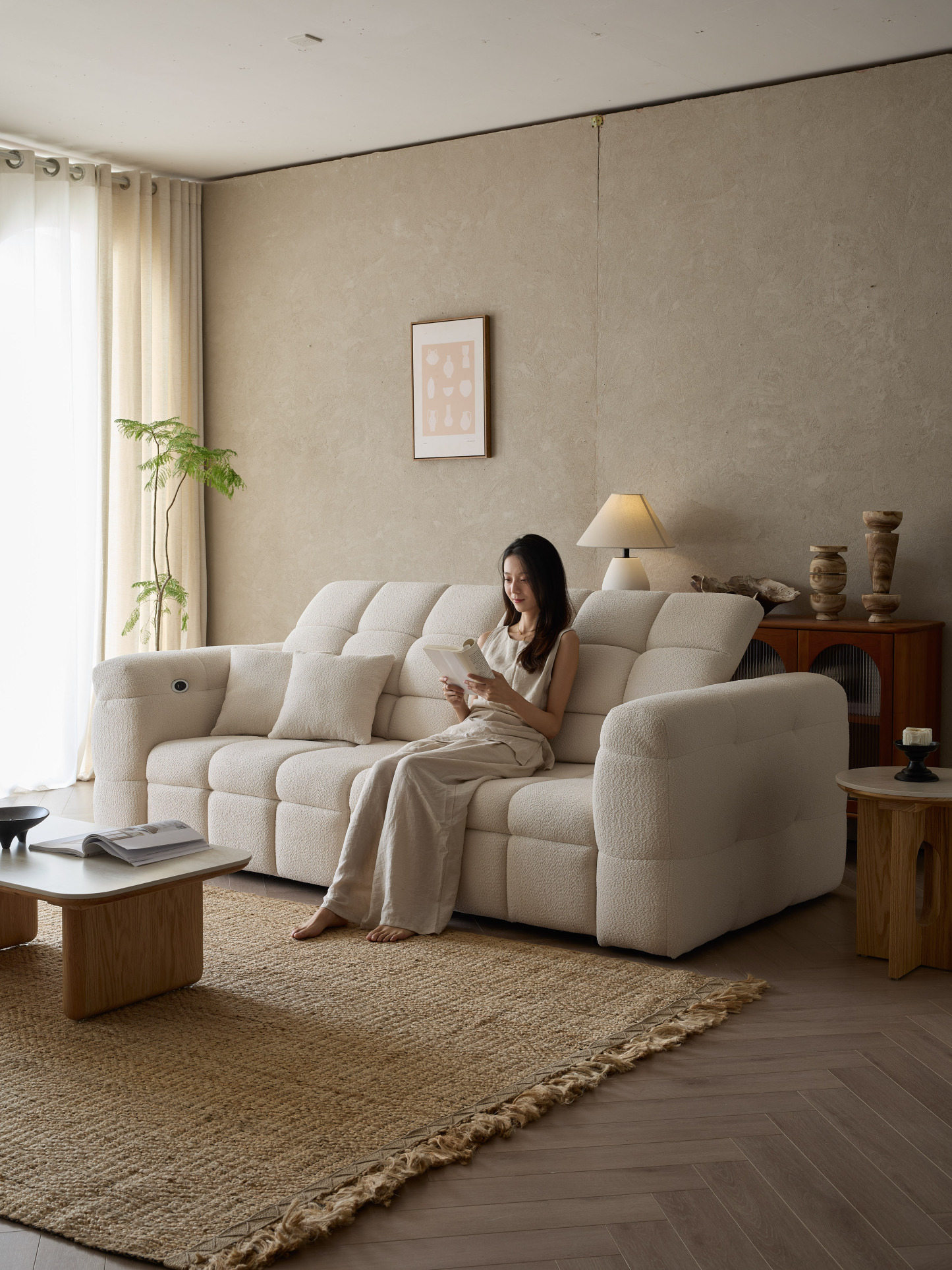 Klara Sofa - Electric Extendable Version