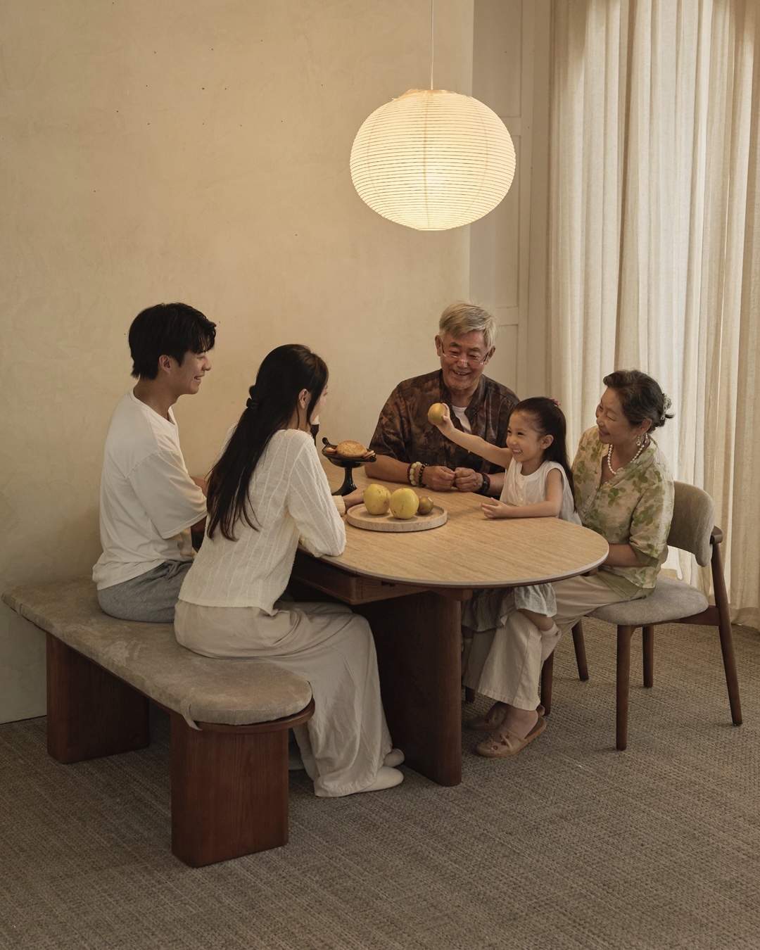 Alto Extendable Dining Table ©