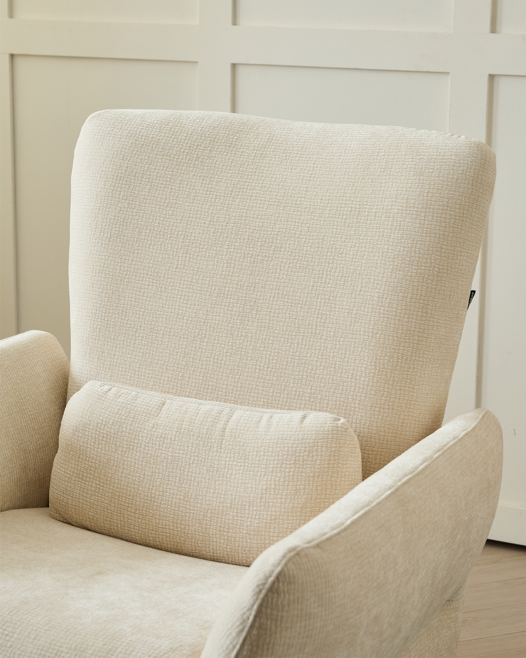Nobi Nursing Chair