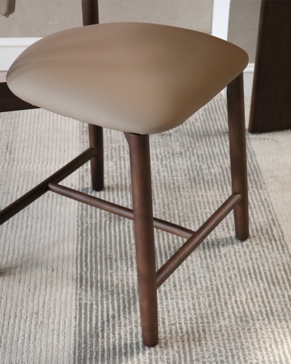 Lucia Plus Island Chair