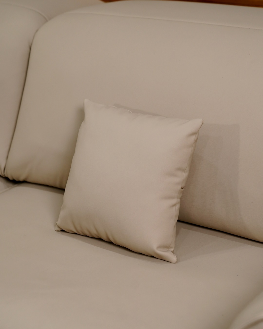 Bellingham Sofa - Extendable 